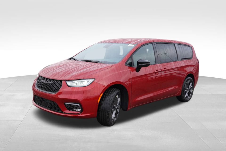 New 2026 Chrysler Pacifica Select image 7