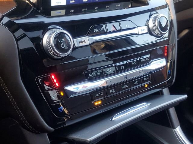 Used 2022 Ford Explorer King Ranch w/ Technology Package image 19