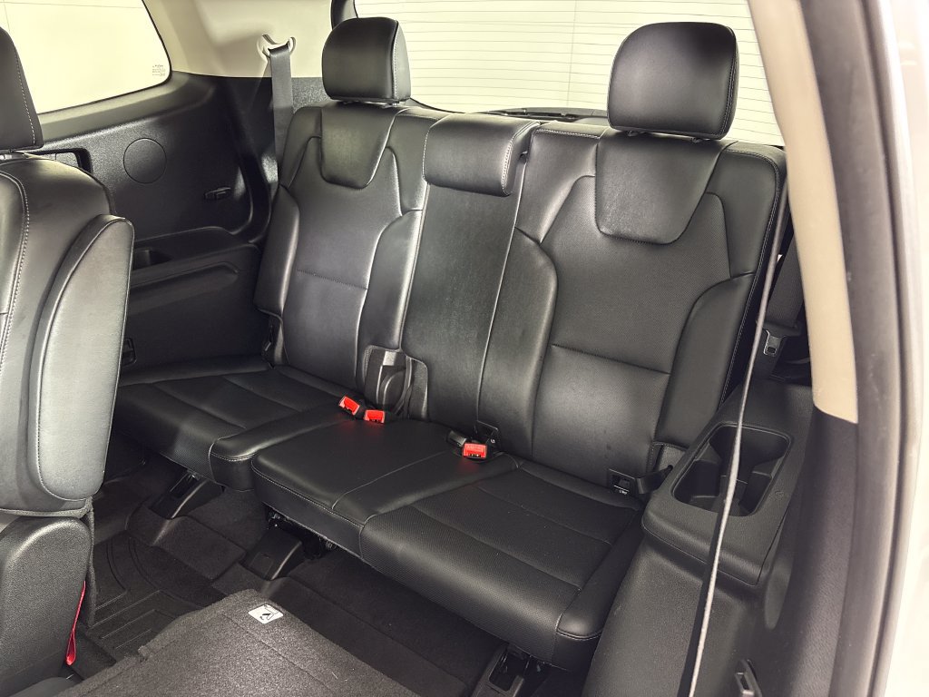 Used 2023 Kia Telluride S AWD/4WD image 32