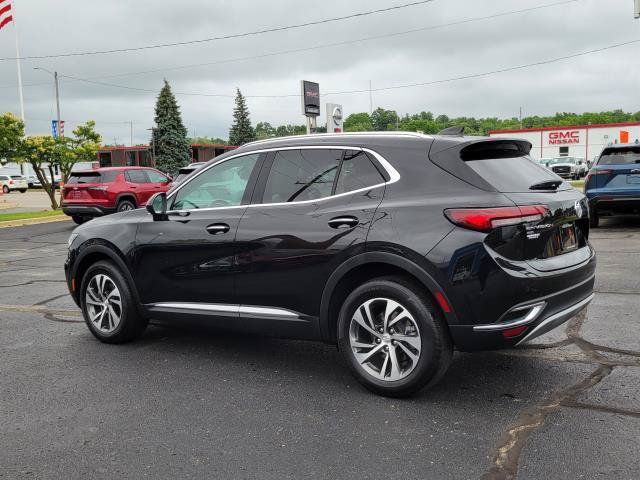 Used 2023 Buick Envision Essence AWD/4WD image 3