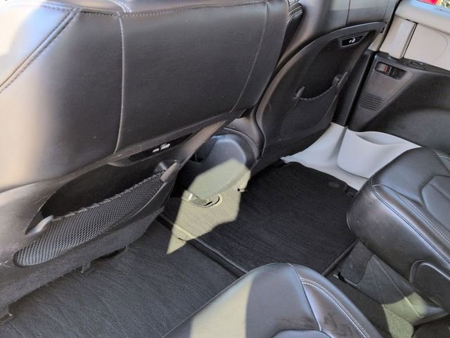 Used 2023 Chrysler Pacifica Touring-L FWD image 26