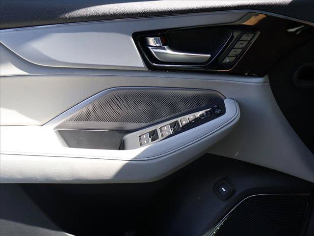 Certified 2026 Acura MDX SH-AWD w/ Technology Package image 12