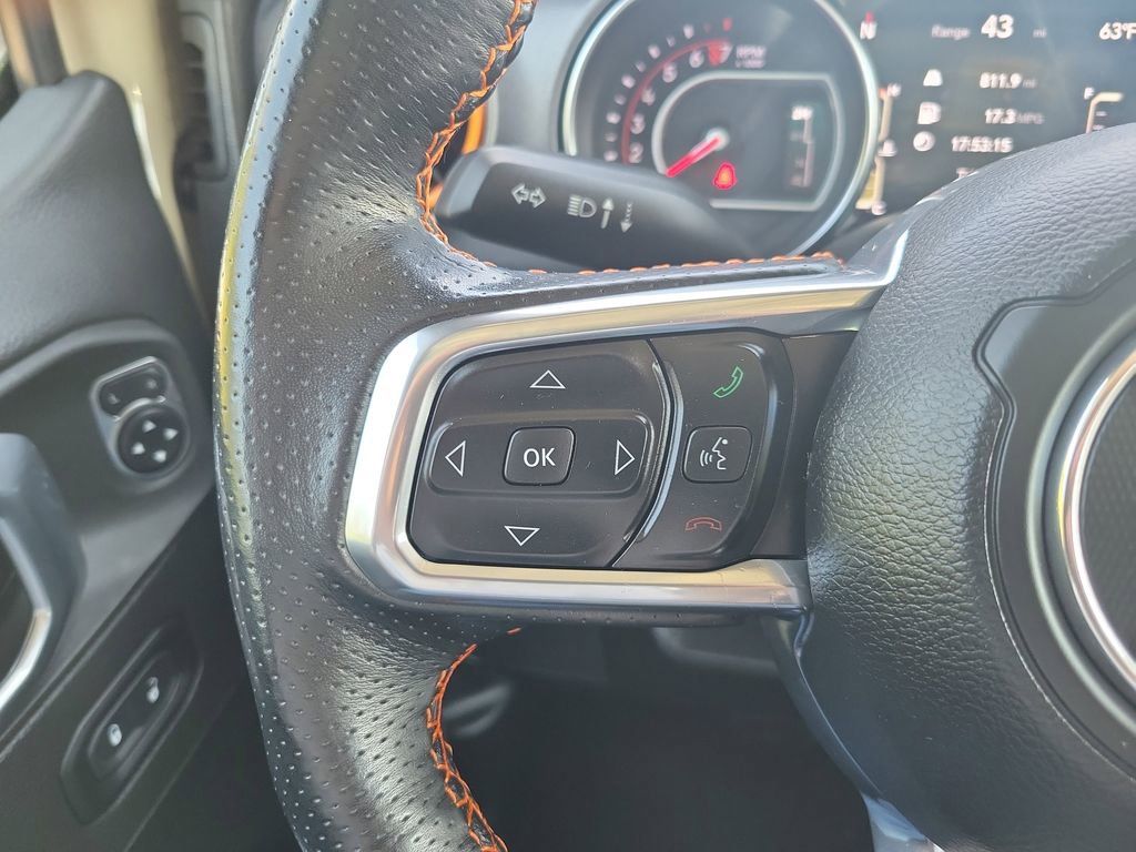 Used 2022 Jeep Gladiator Mojave w/ Cold Weather Group image 14