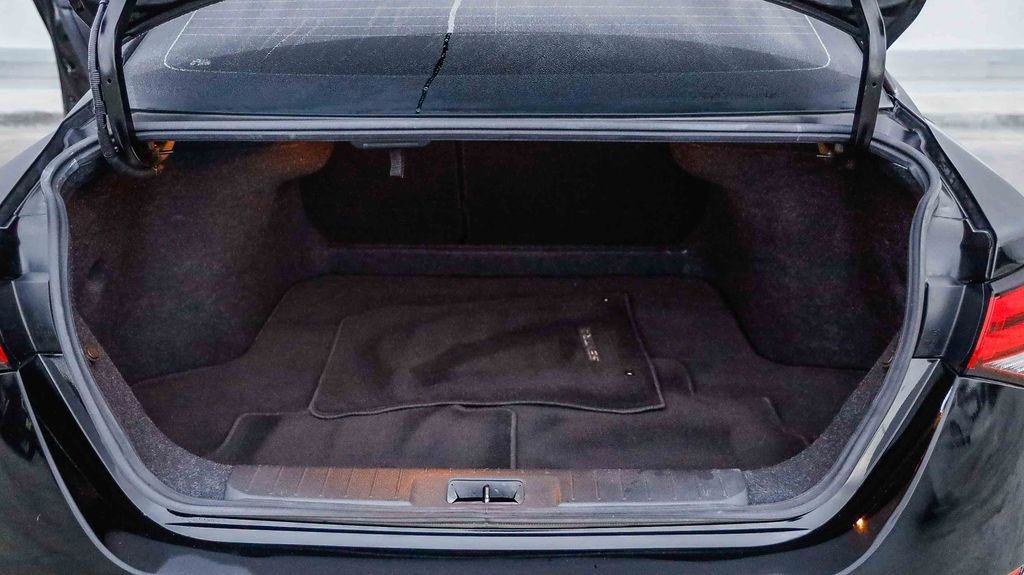 Used 2021 Nissan Sentra SV w/ Trunk Package image 26