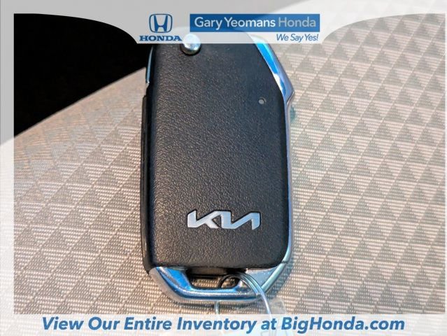 Used 2025 Kia Soul LX w/ LX Technology Package image 31