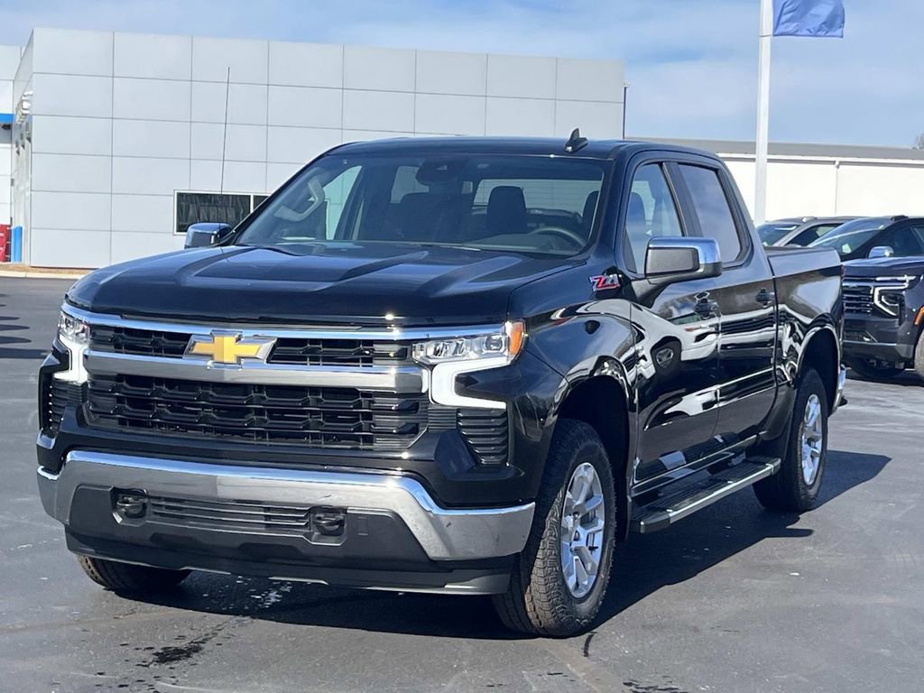New 2026 Chevrolet Silverado 1500 LT image 3