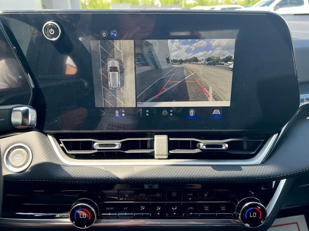 New 2026 Chevrolet Equinox LT image 14