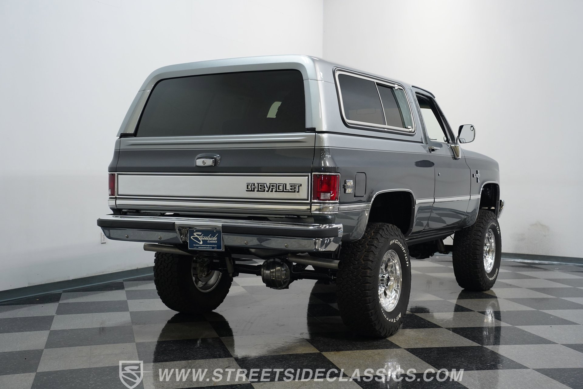 Used 1987 Chevrolet Blazer 4WD image 11