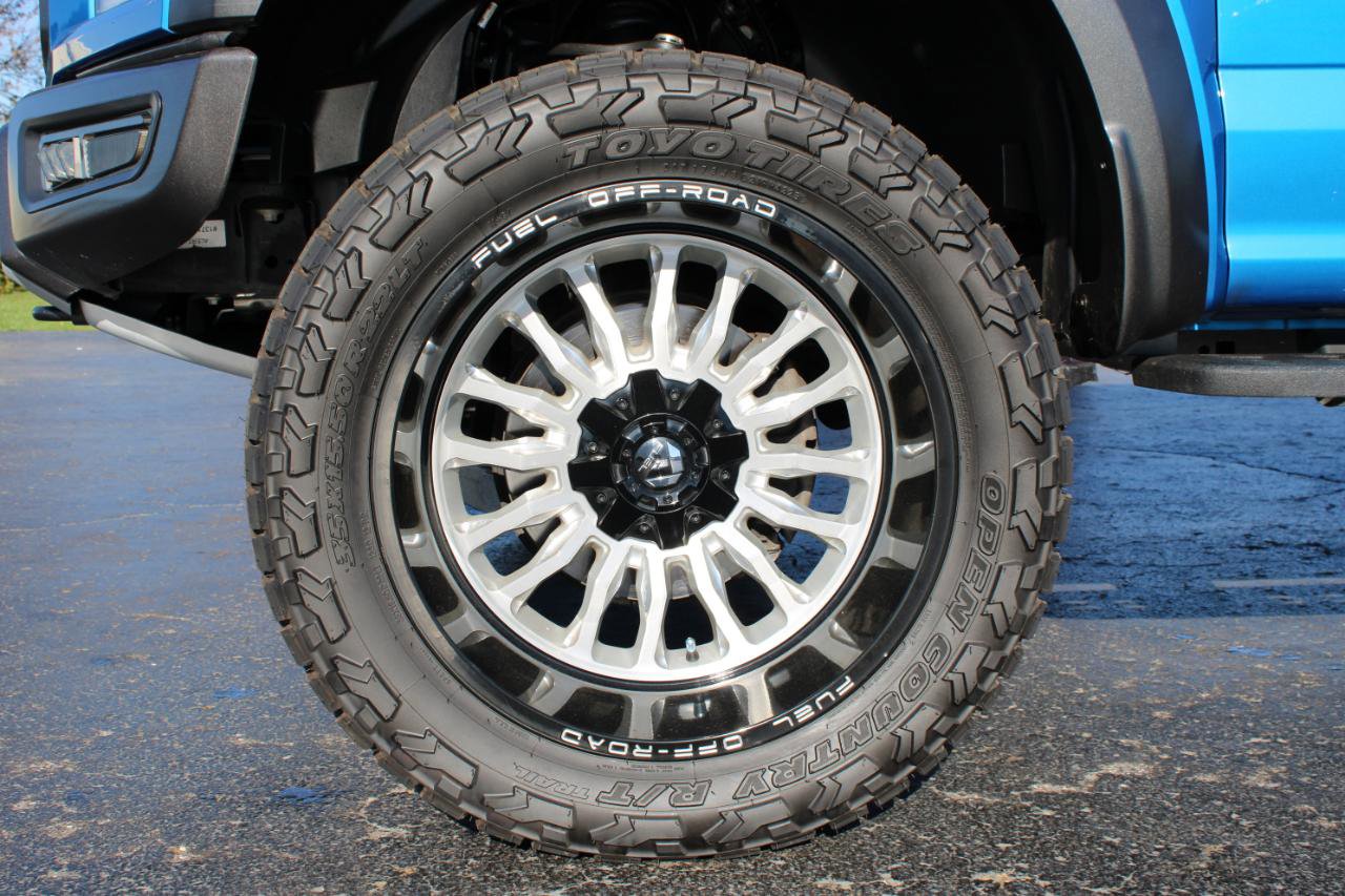 Used 2019 Ford F150 Raptor w/ Equipment Group 802A Luxury image 45