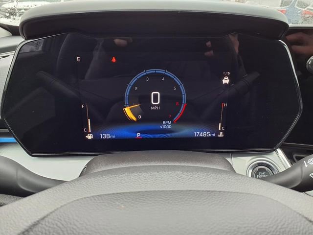 Used 2025 Chevrolet Trax LT image 15