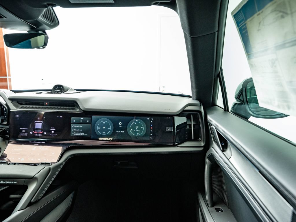 New 2026 Porsche Cayenne Electric AWD/4WD image 48
