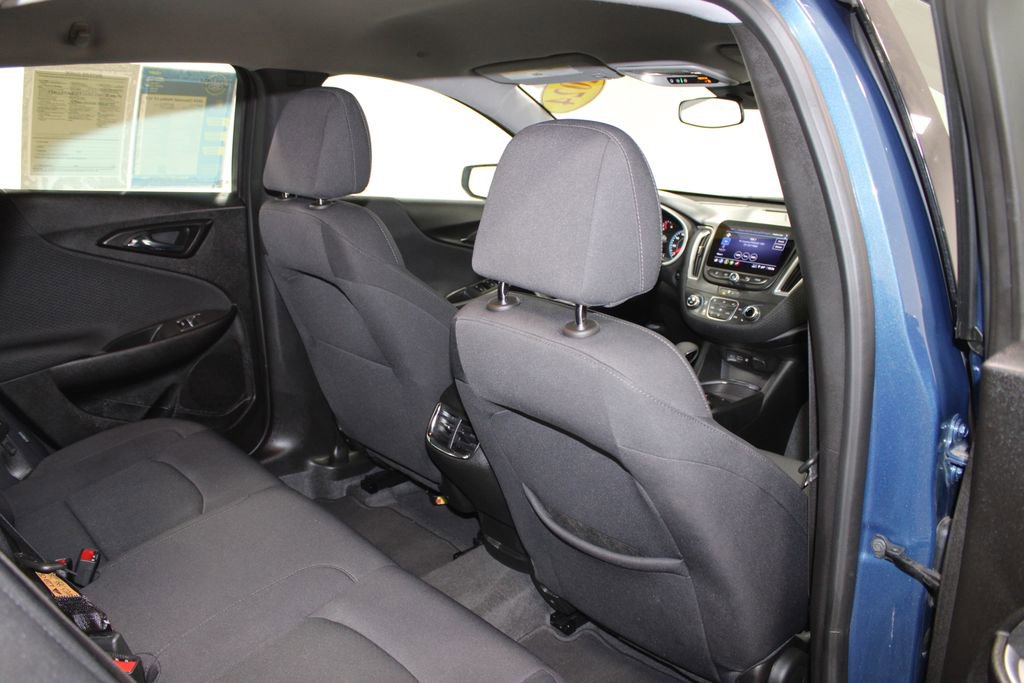 Used 2024 Chevrolet Malibu LT image 29