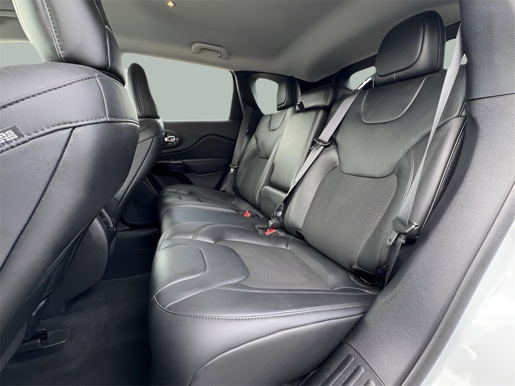 Certified 2021 Jeep Cherokee Latitude Plus image 25