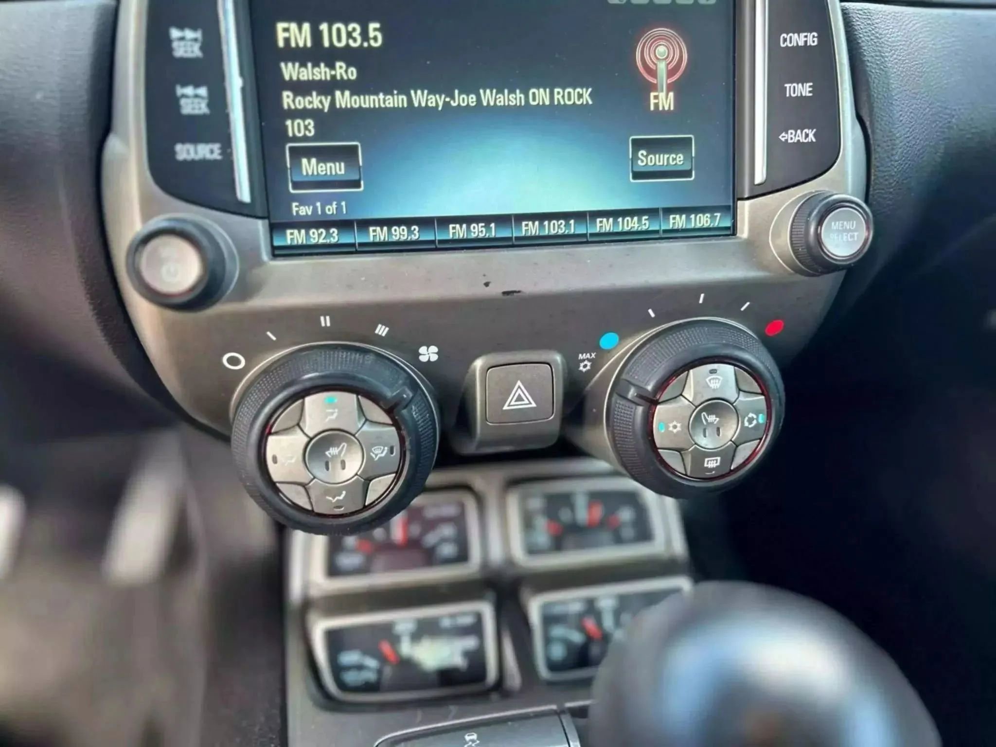 Used 2014 Chevrolet Camaro LT image 19