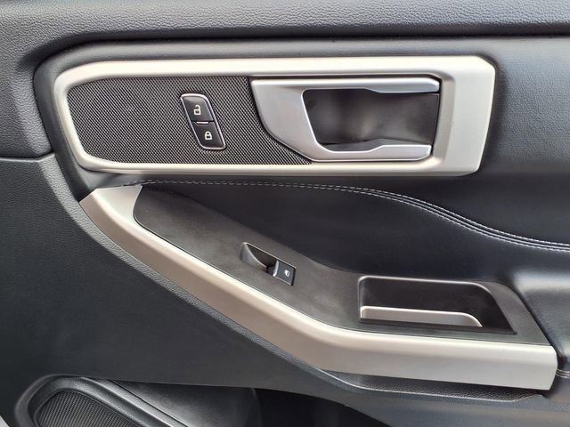 Certified 2023 Ford Explorer XLT image 26