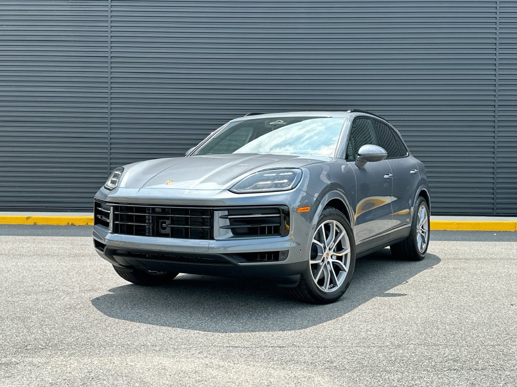 New 2026 Porsche Cayenne AWD/4WD image 1
