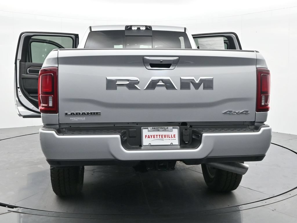 New 2026 RAM 2500 Laramie AWD/4WD image 37