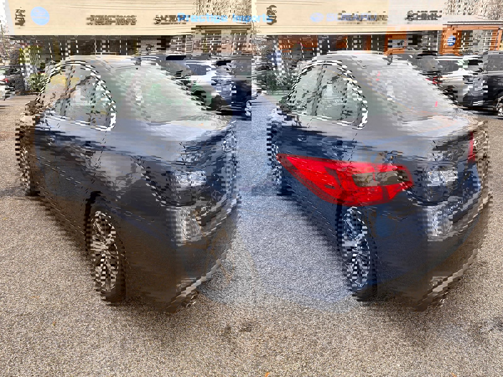 Used 2019 Subaru Legacy 2.5i Limited AWD/4WD image 5