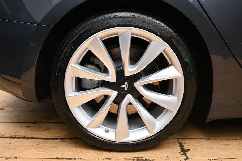 Used 2018 Tesla Model 3 Long Range image 14