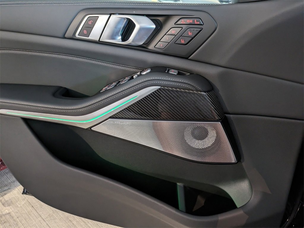 New 2026 BMW X7 M60i image 14