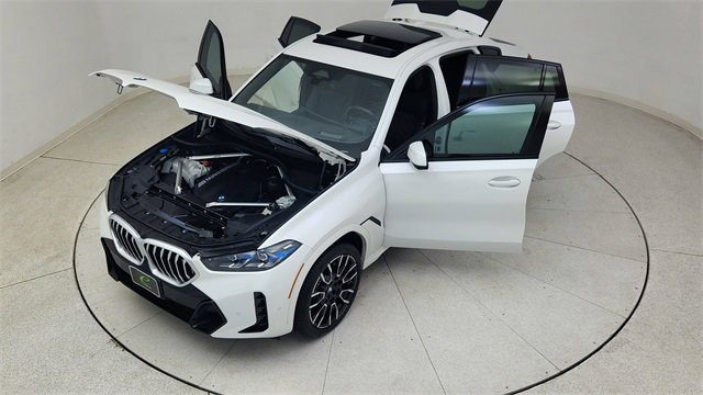 Used 2024 BMW X6 xDrive40i w/ Premium Package image 90