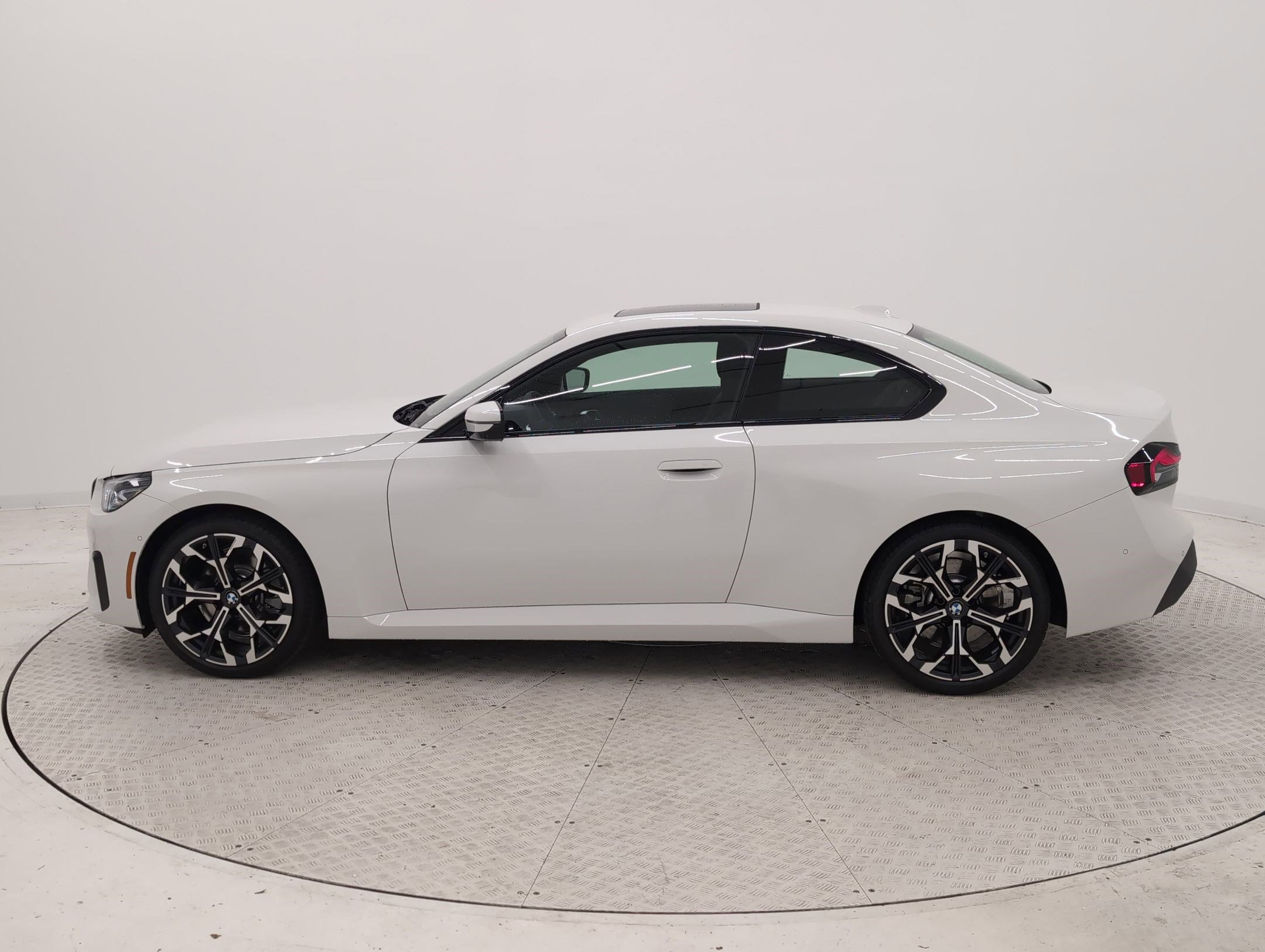 New 2025 BMW 230i Coupe w/ Premium Package image 2