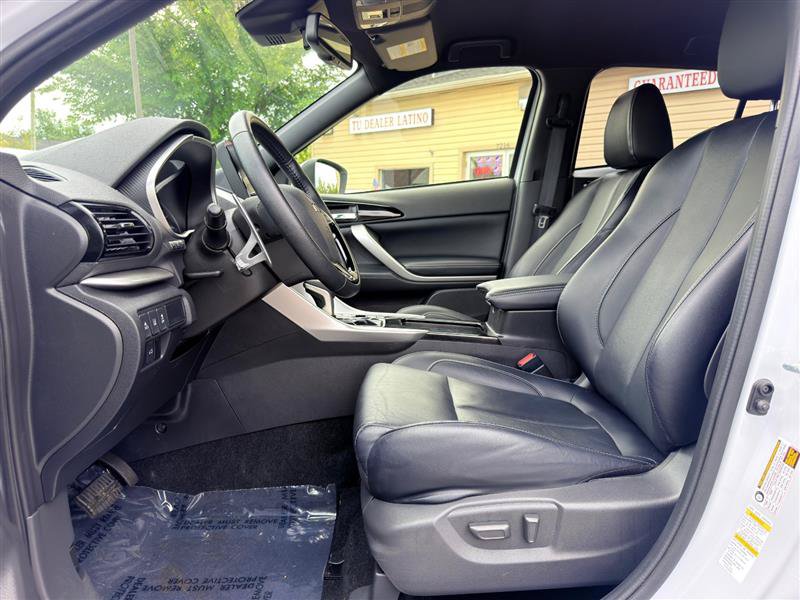 Used 2025 Mitsubishi Eclipse Cross SEL AWD/4WD image 19