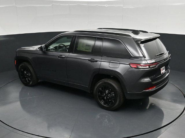 New 2026 Jeep Grand Cherokee Altitude AWD/4WD image 52