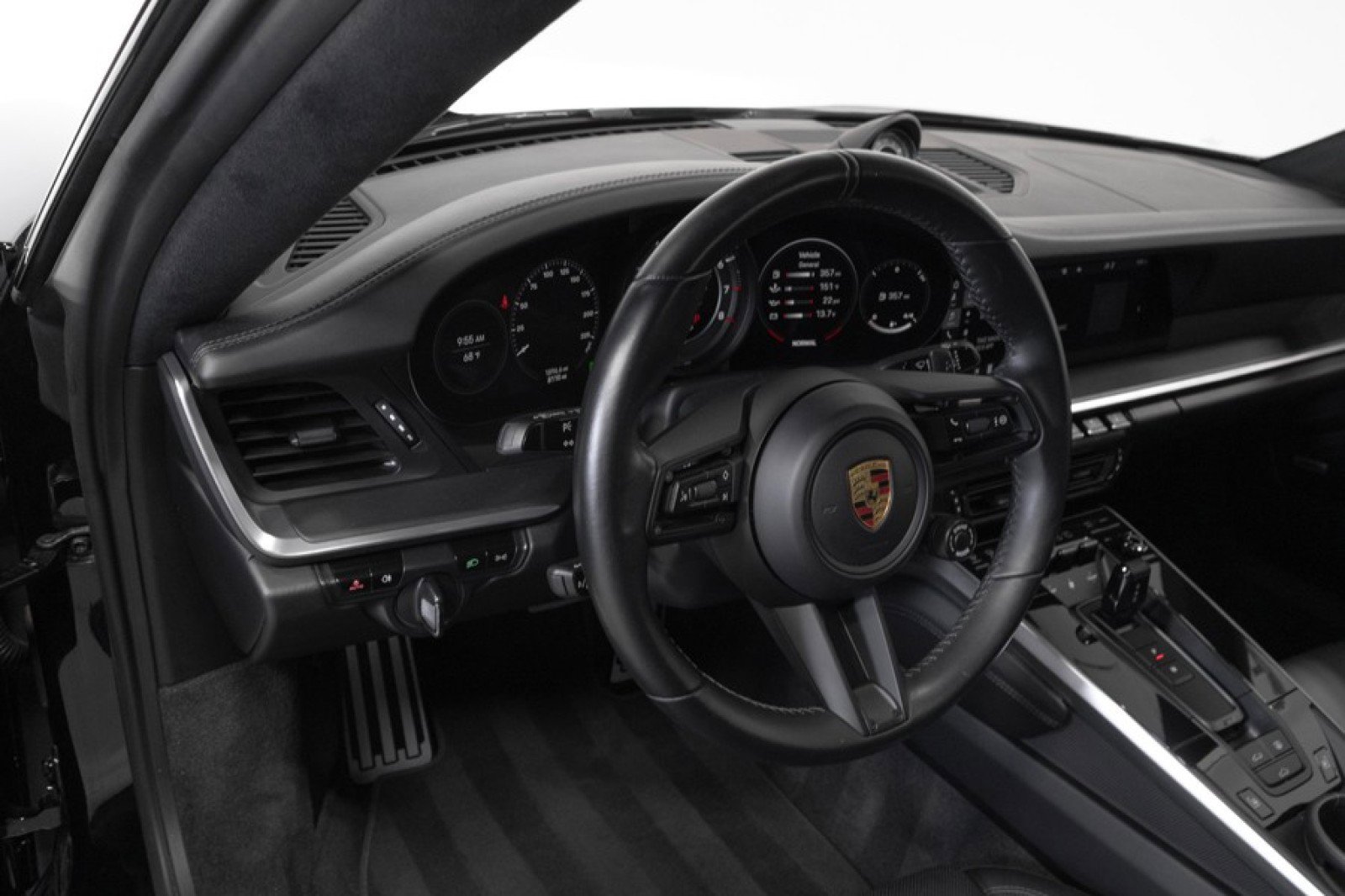 Used 2021 Porsche 911 Turbo AWD/4WD image 22