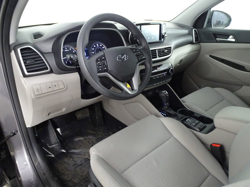 Used 2020 Hyundai Tucson SE image 16