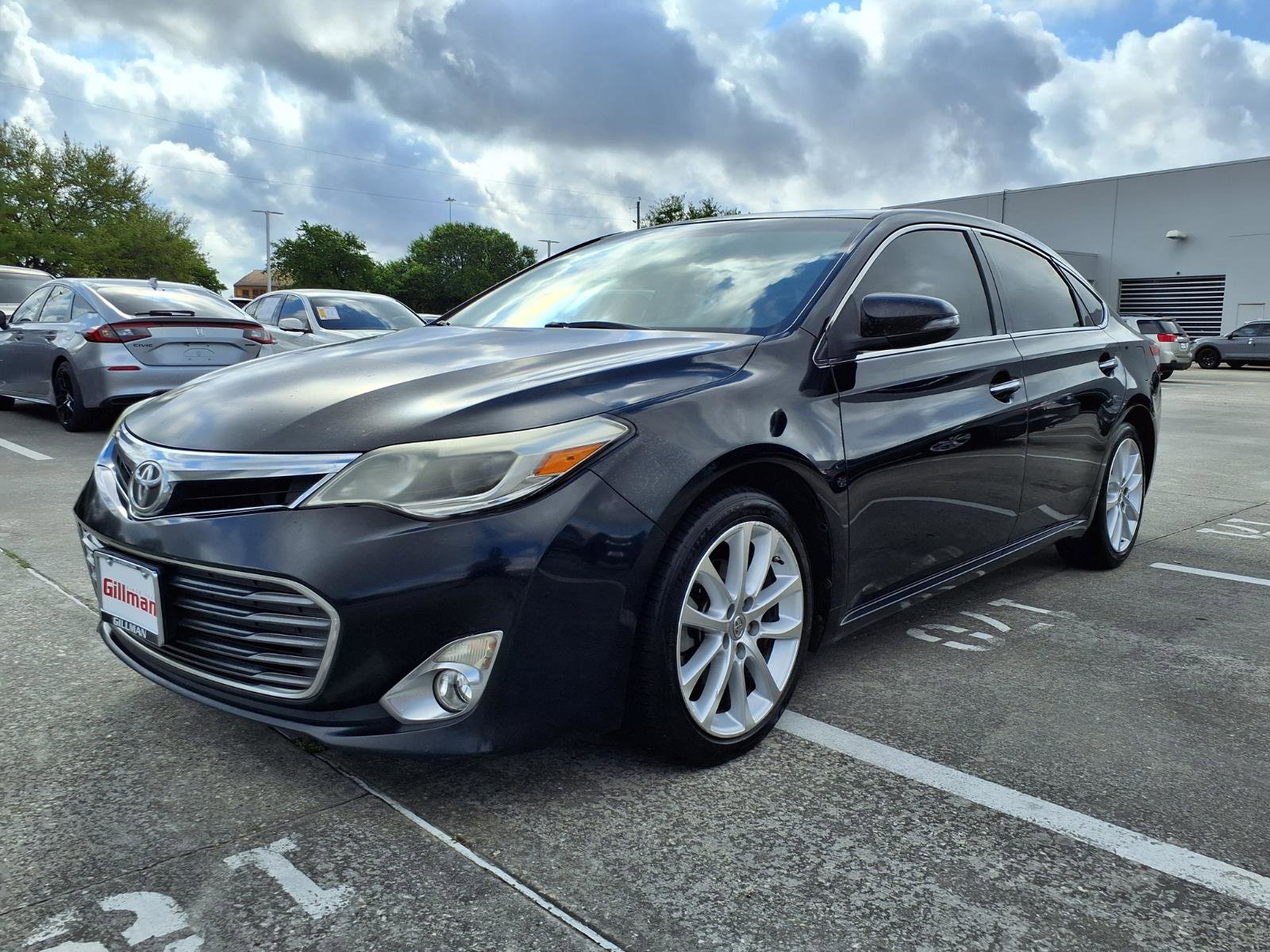 Used 2013 Toyota Avalon XLE Touring image 22