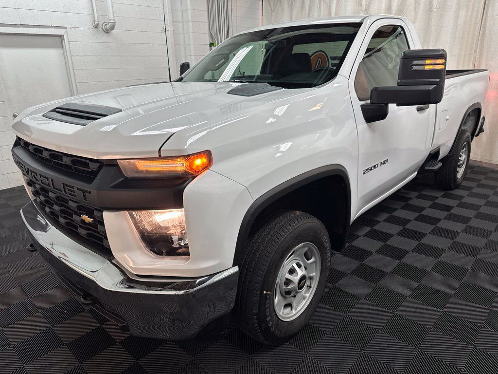 Used 2022 Chevrolet Silverado 2500 W/T w/ WT Convenience Package AWD/4WD image 4