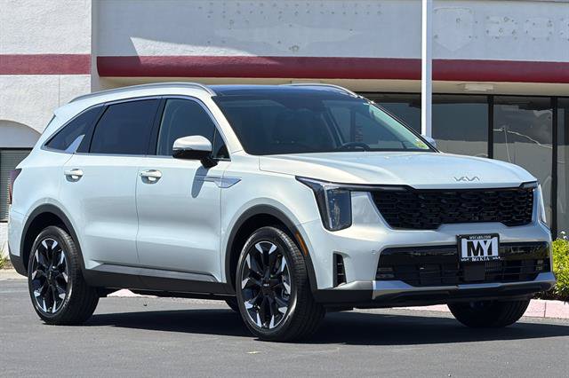 New 2026 Kia Sorento EX w/ EX Premium Package FWD image 2
