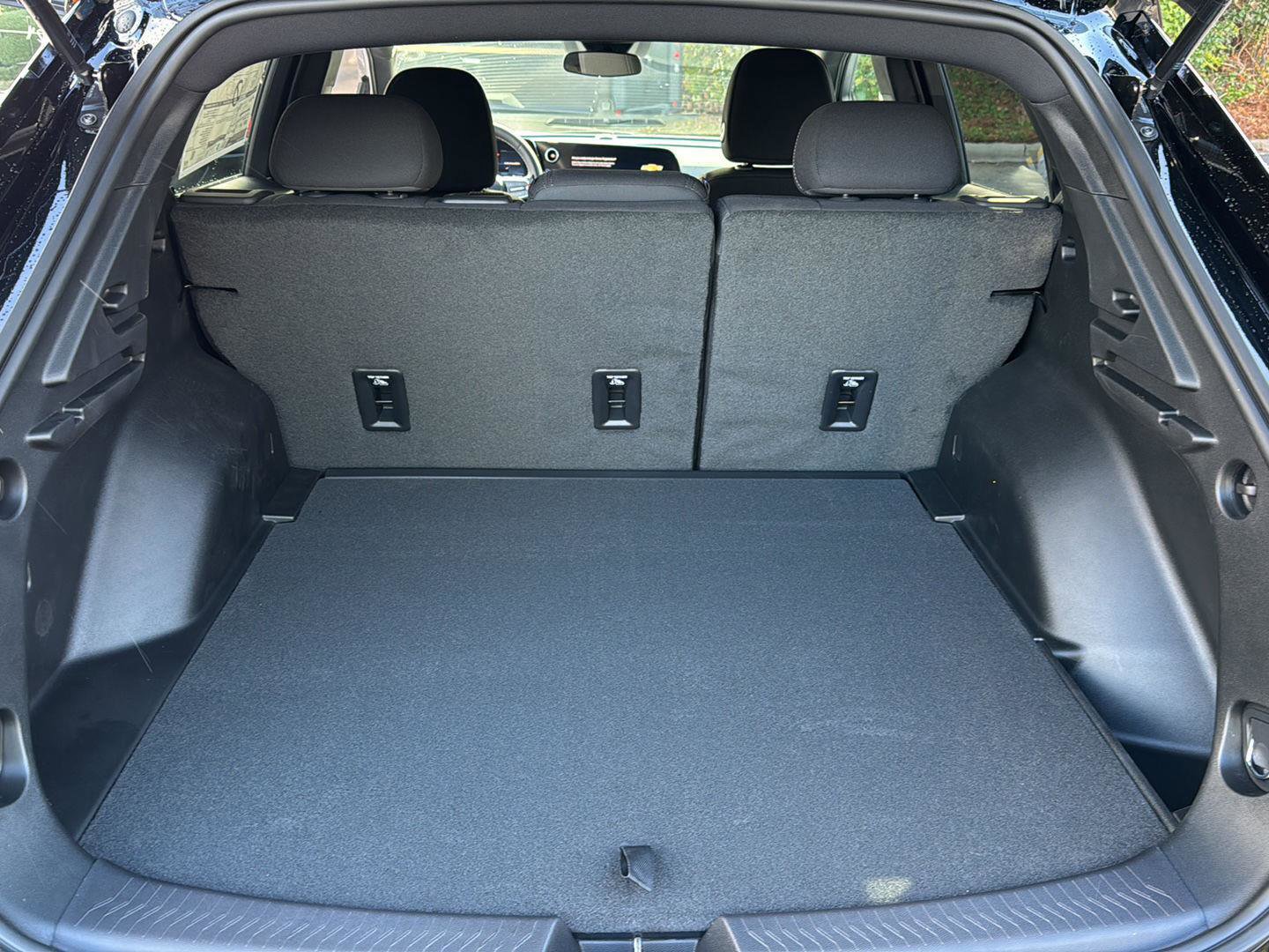 New 2026 Chevrolet Equinox EV LT w/ Comfort Package image 30