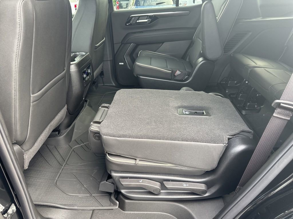 New 2026 Chevrolet Tahoe Premier w/ Sun And Tow Package image 32