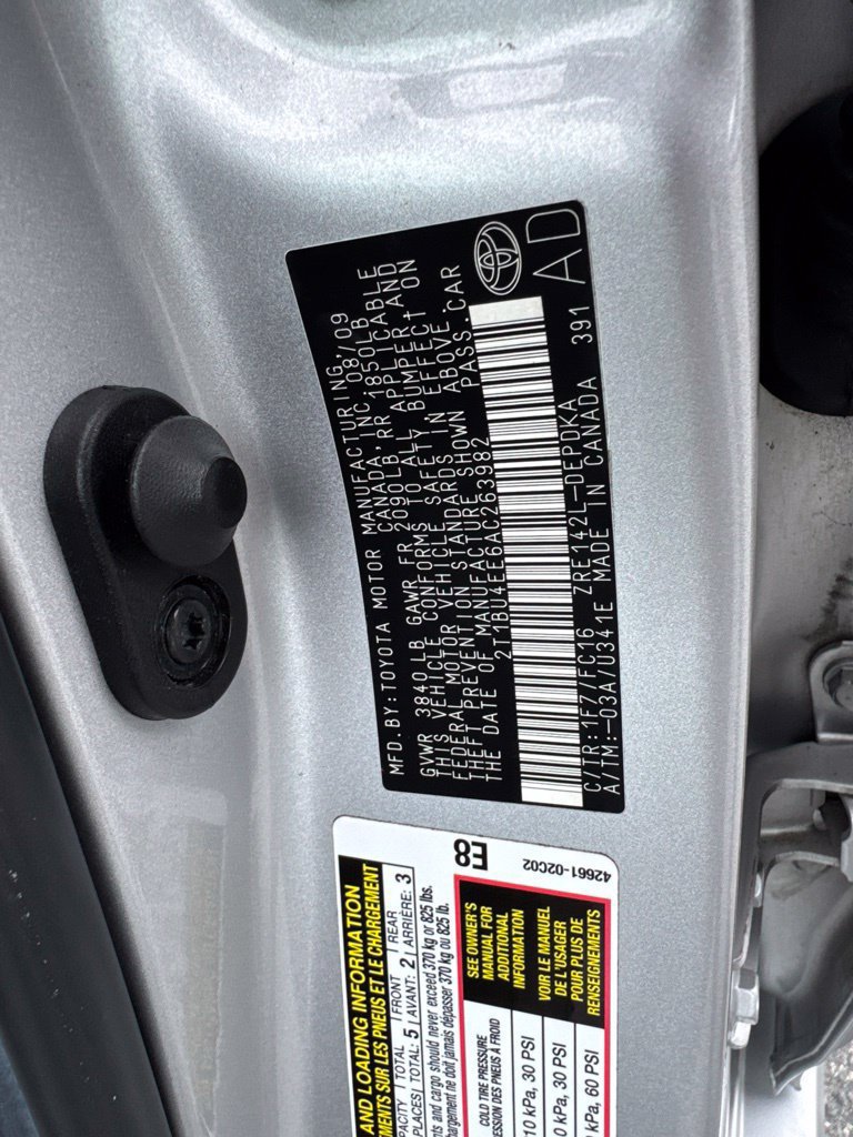 Used 2010 Toyota Corolla LE w/ All Weather Guard Pkg FWD image 18