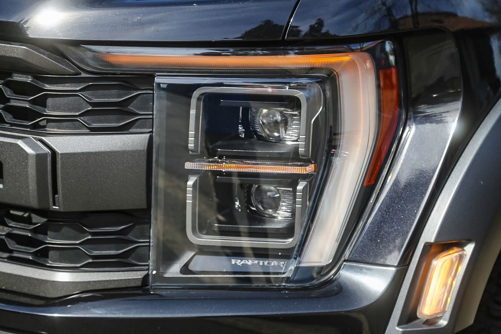 Used 2023 Ford F150 Raptor image 7