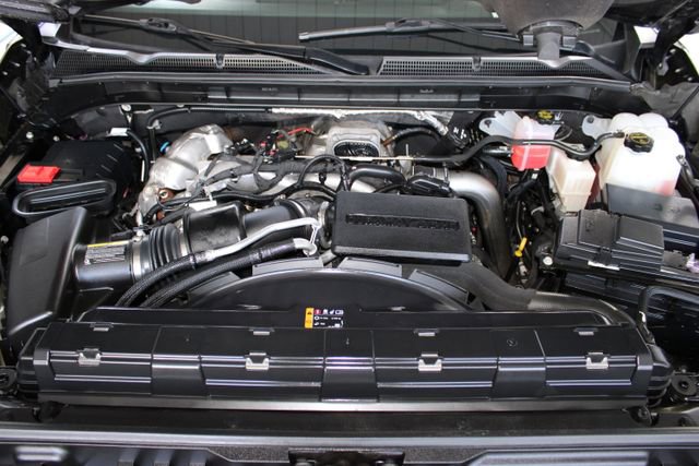 Used 2025 GMC Sierra 2500 AT4 w/ AT4 Premium Plus Package AWD/4WD image 30
