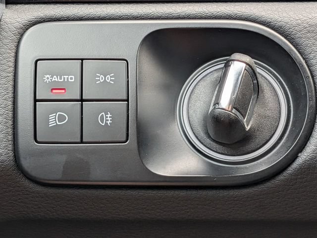 Used 2023 Porsche Cayenne Platinum Edition AWD/4WD image 30