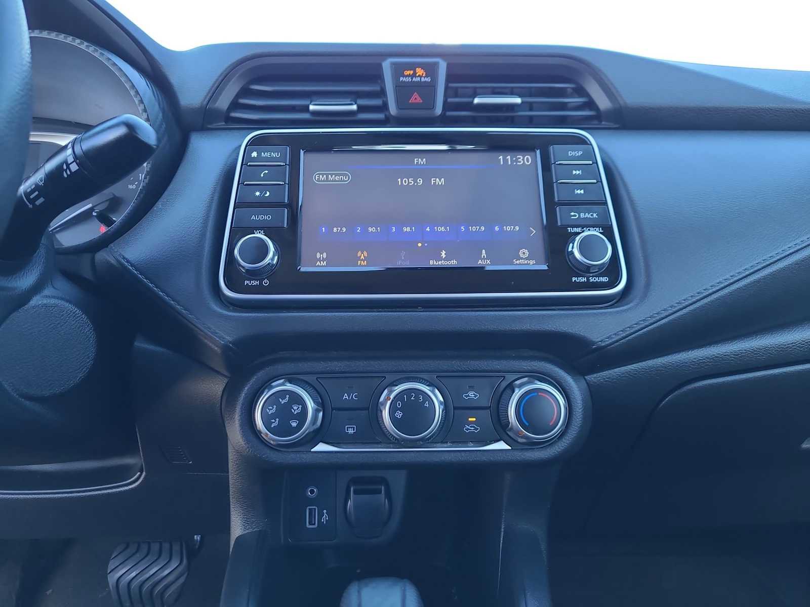 Used 2020 Nissan Versa S image 24