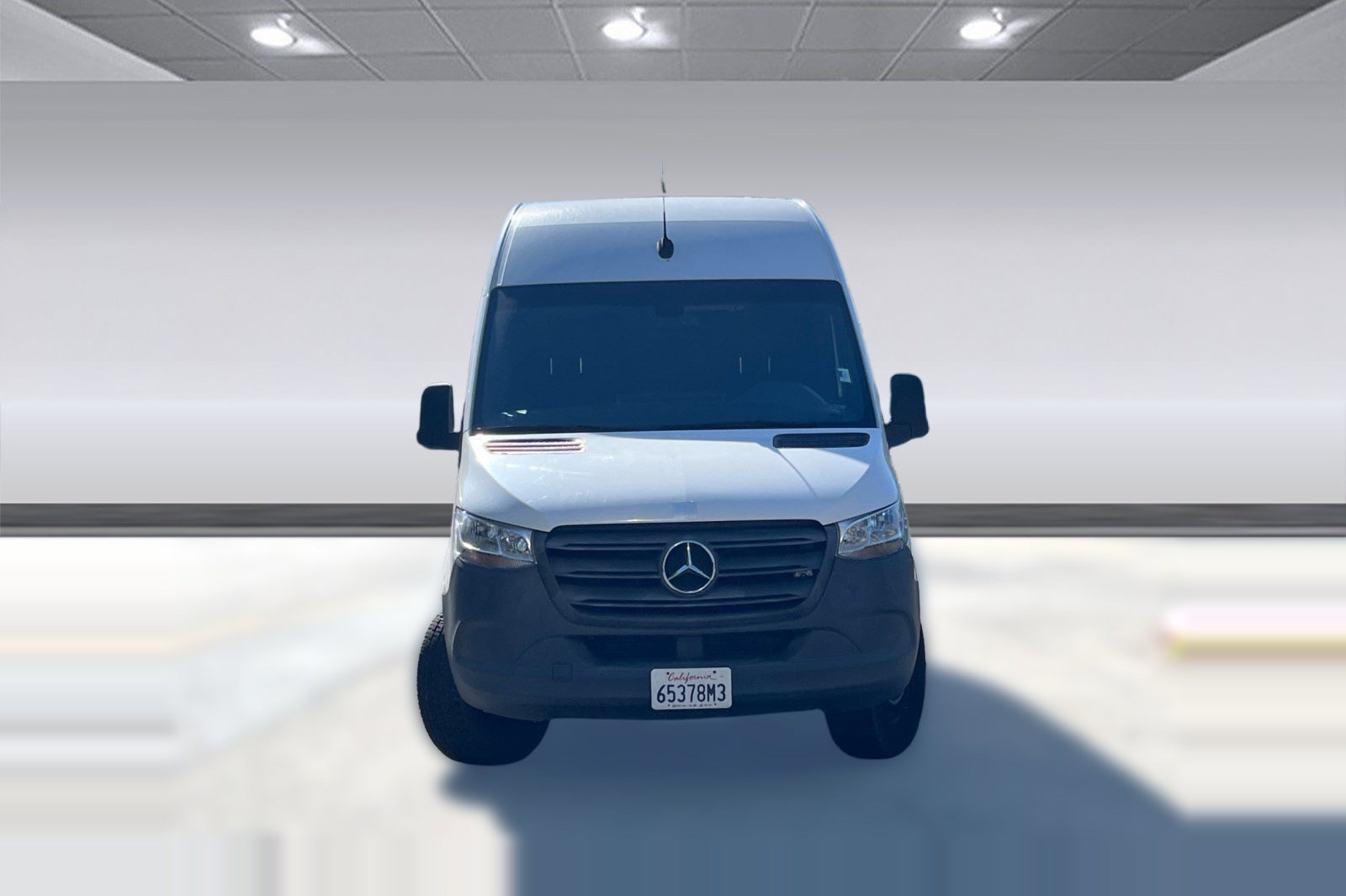 Used 2022 Mercedes-Benz Sprinter 2500 image 4