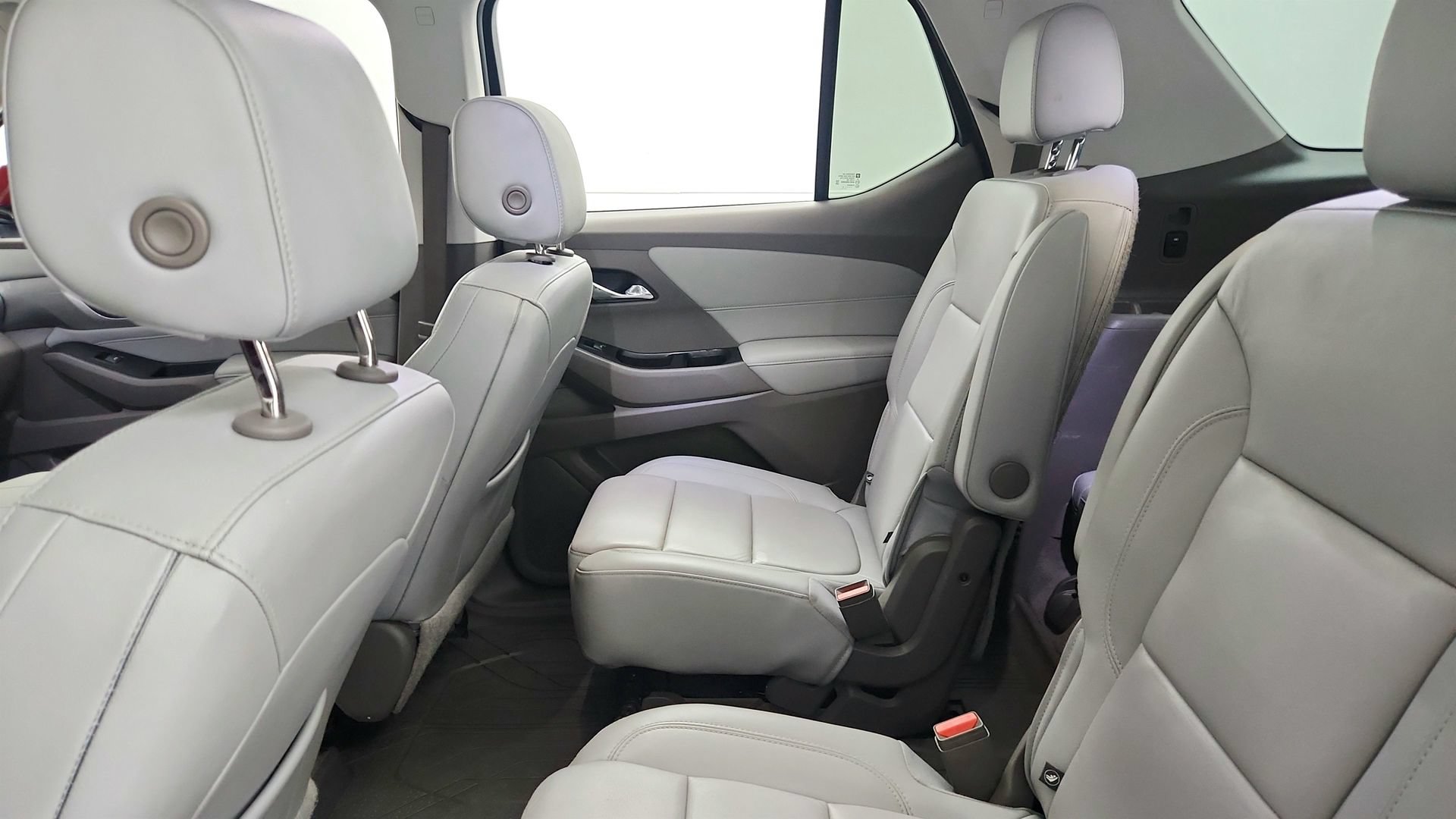 Used 2019 Chevrolet Traverse LT w/ LT Premium Package FWD image 25