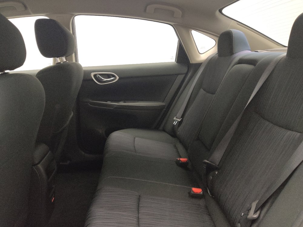 Used 2019 Nissan Sentra SV image 18