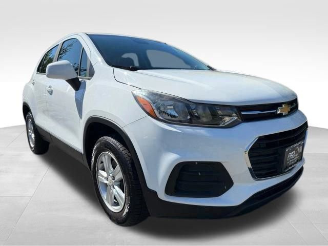 Used 2018 Chevrolet Trax LS image 9