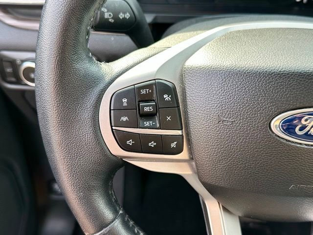 Used 2023 Ford Explorer Limited w/ Limited Technology Package image 35