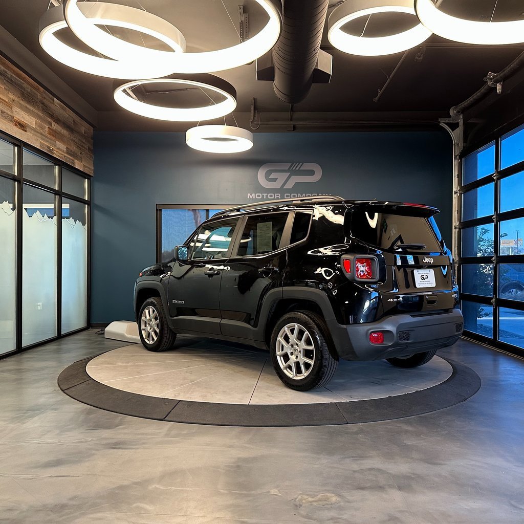 Used 2022 Jeep Renegade Latitude w/ Convenience Group image 5