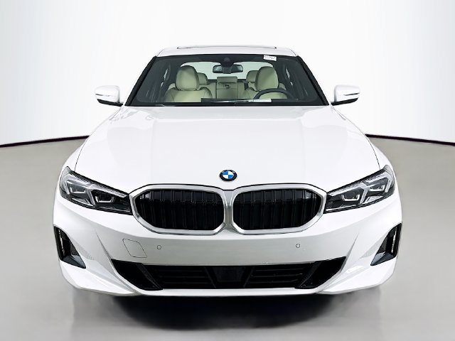 Used 2026 BMW 330i xDrive Sedan w/ Premium Package AWD/4WD image 2