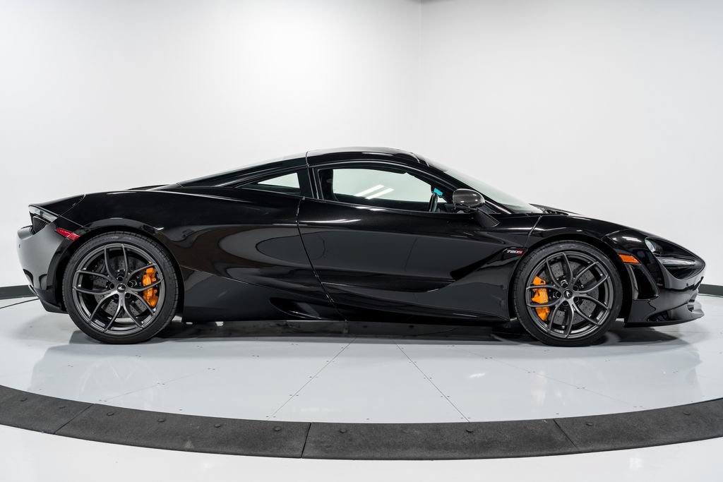 Used 2020 McLaren 720S Performance RWD image 2