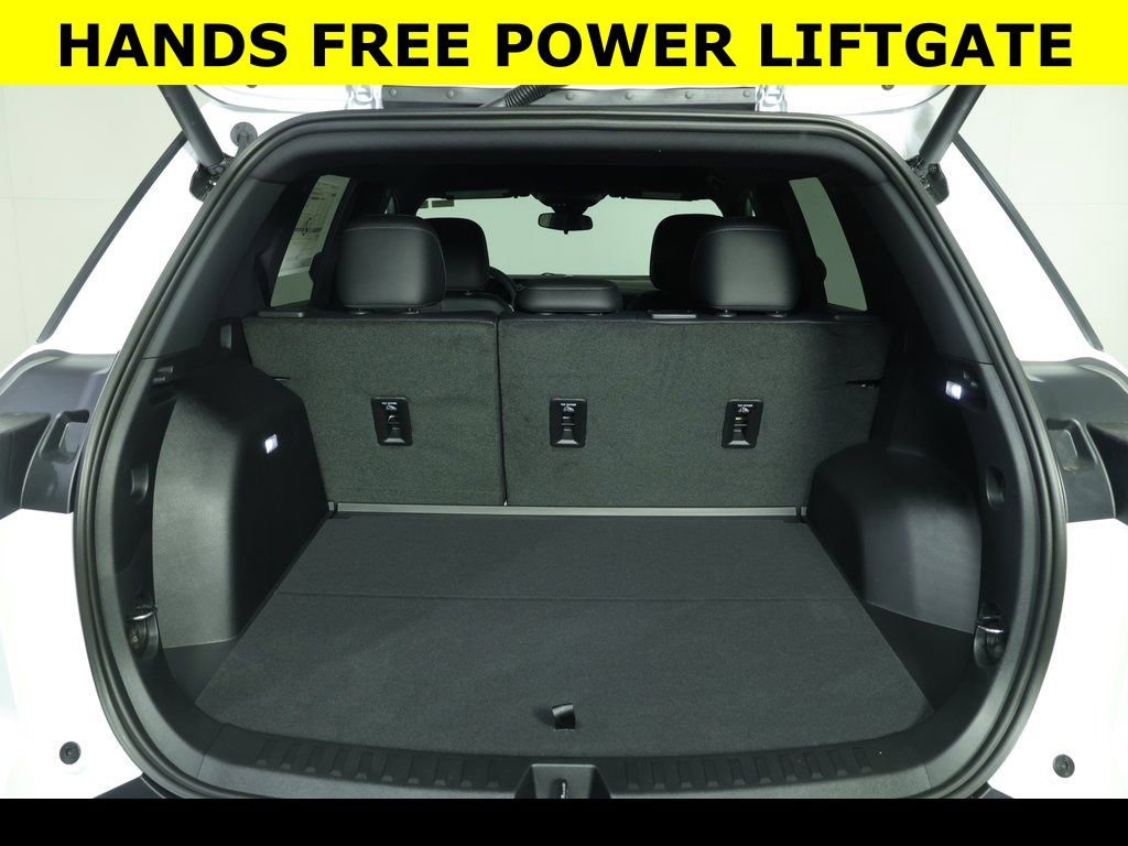 New 2026 Chevrolet Equinox LT w/ Convenience Package II image 9