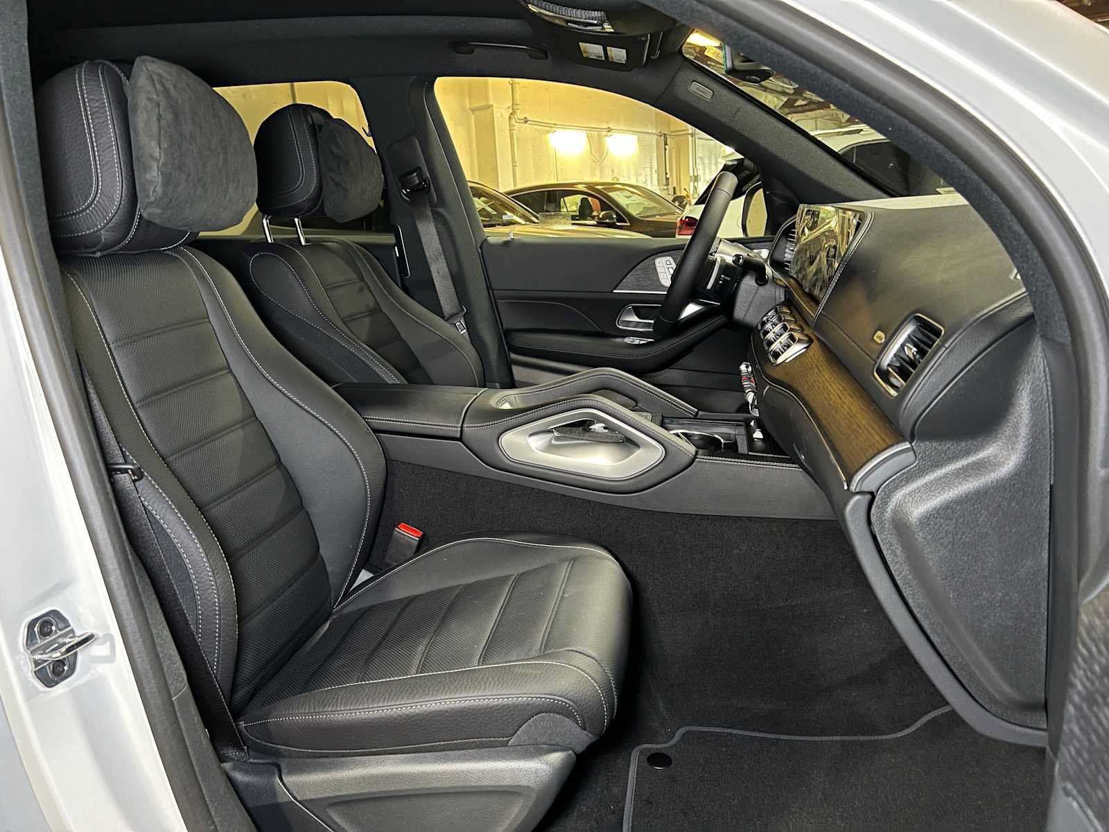 New 2026 Mercedes-Benz GLS 450 4MATIC image 12